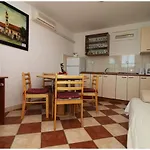 Apartamento Elvis Primošten