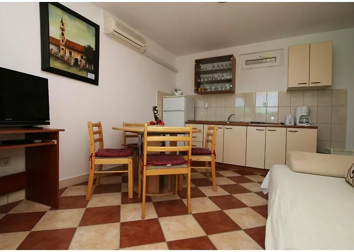 Apartment Elvis Primosten